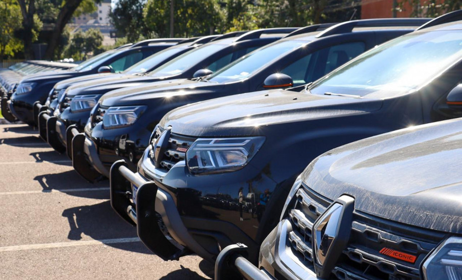 PCPR entrega 70 viaturas novas para diversas delegacias do estado