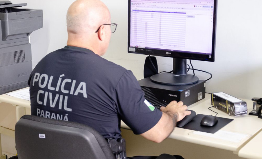 PCPR divulga imagens de veículo envolvido em sinistro de trânsito com morte em Curitiba