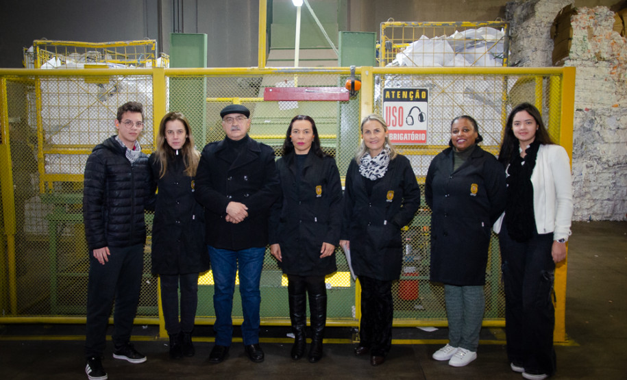 PCPR descarta 5,6 toneladas de documentos arquivados em delegacias da Capital