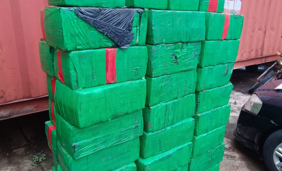 PCPR apreende 859 quilos de maconha escondida em veículo em Medianeira