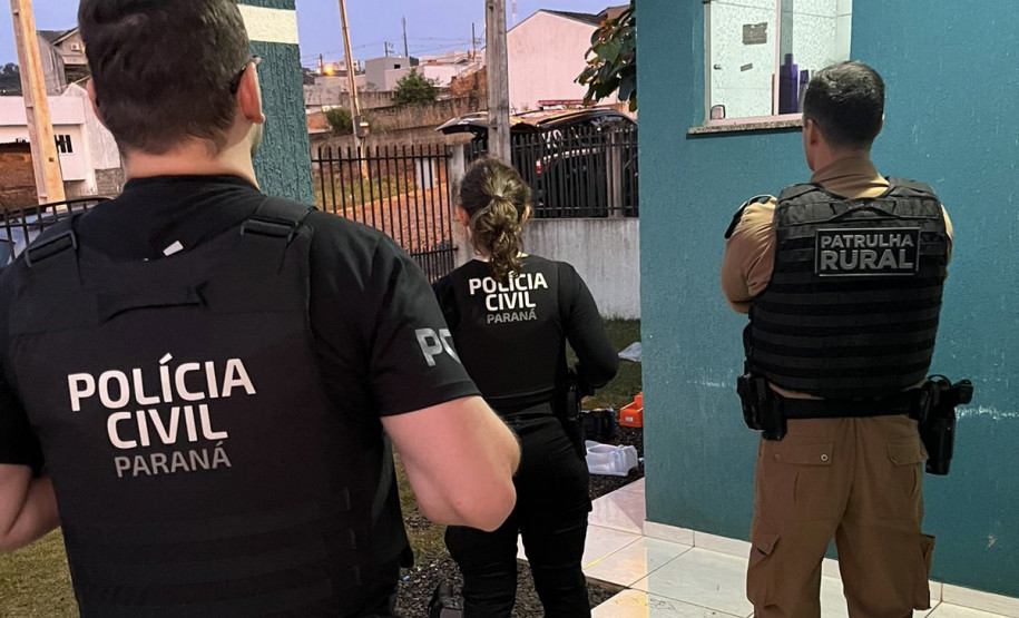 PCPR e PMPR prendem oito pessoas ligadas ao tráfico de drogas no Sudoeste do Estado