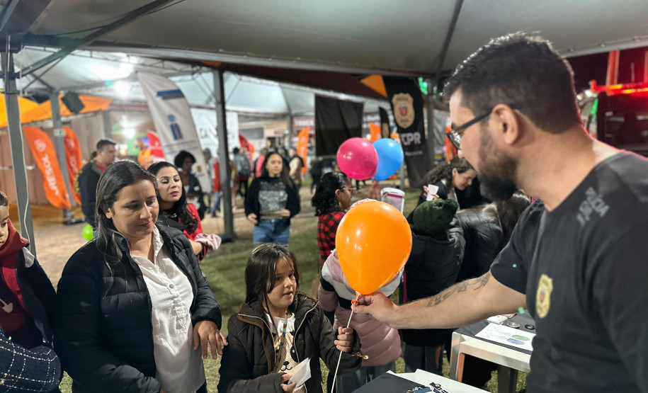 PCPR na Comunidade leva serviços de polícia judiciária, orientações e exposições para mais de 5 mil pessoas em três municípios
