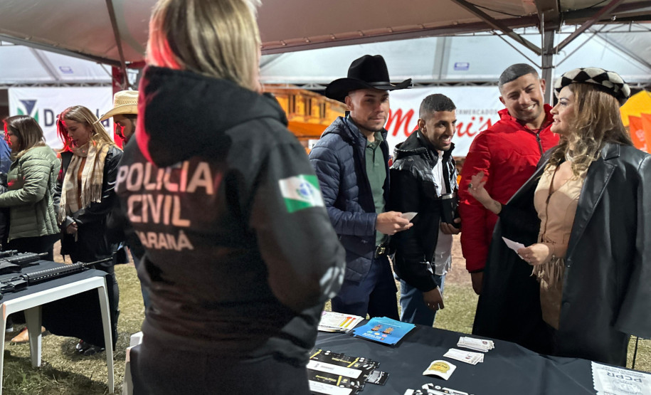 PCPR na Comunidade leva serviços de polícia judiciária, orientações e exposições para mais de 5 mil pessoas em três municípios