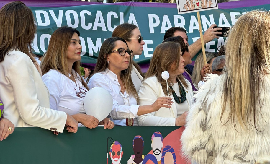 PCPR participa de Caminhada do Meio- Dia contra o feminicídio