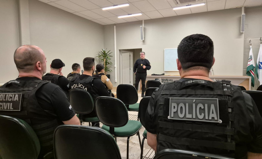 PCPR prende 14 integrantes de organização criminosa envolvida em tráfico de drogas e comércio ilegal de armas de fogo no Oeste do Estado