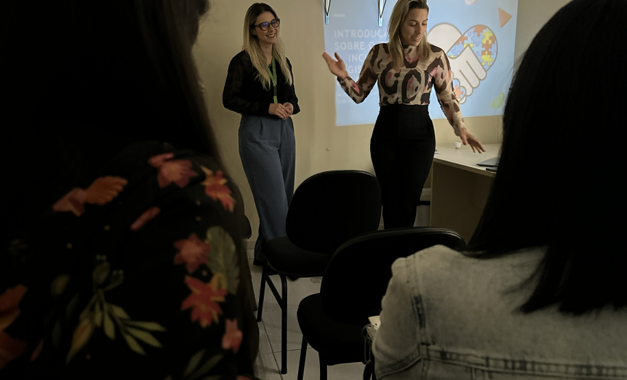 PCPR promove capacitação para atendimento especializado a autistas em Curitiba