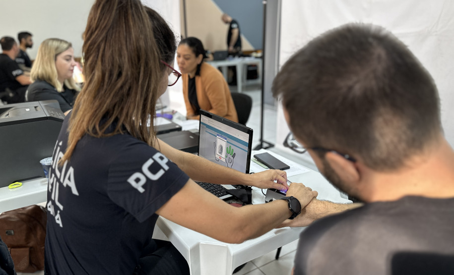 Levando serviços diretamente à população, PCPR na Comunidade completa dois anos de atuação