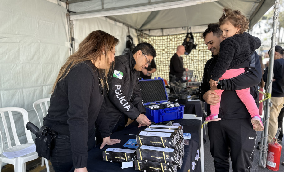 PCPR na Comunidade em Curitiba, Paranaguá e São José dos Pinhais