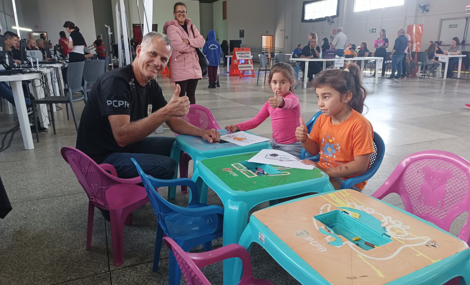 PCPR na Comunidade leva serviços de polícia judiciária e orientações para mais de 700 pessoas na Capital, RMC e interior do Estado
