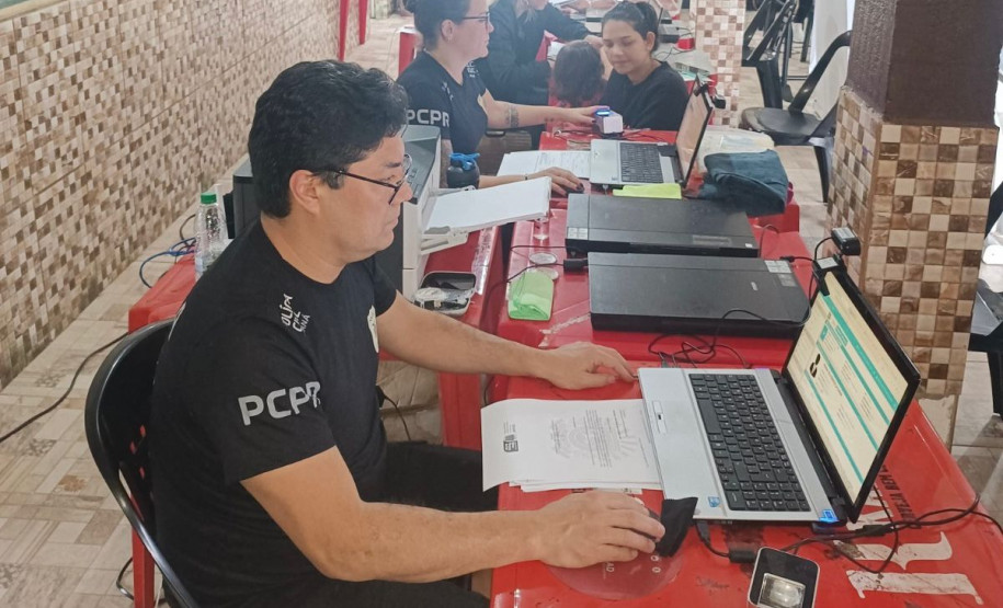 PCPR na Comunidade em Curitiba, Paranaguá e São José dos Pinhais