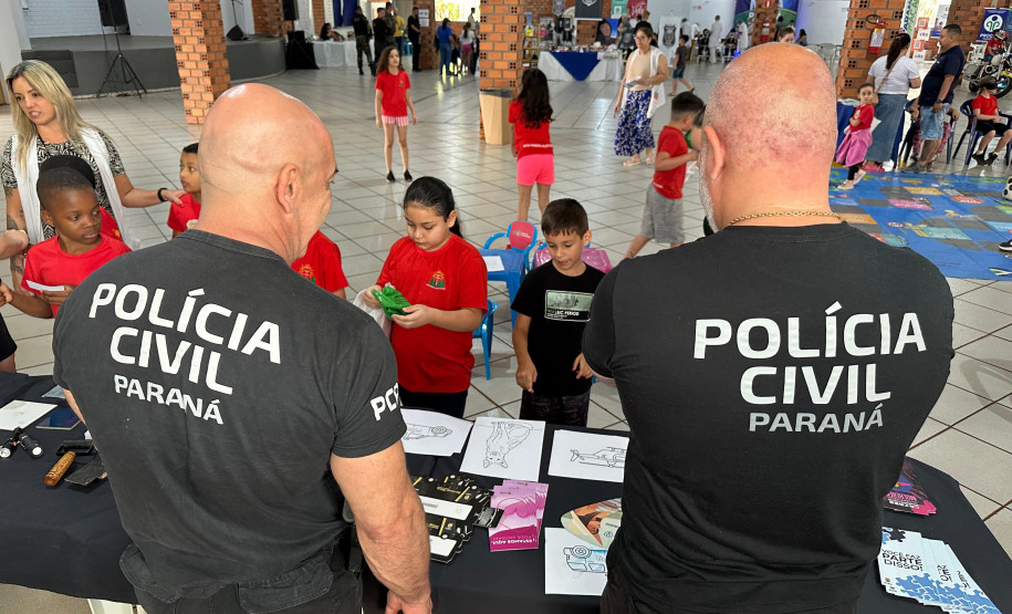PCPR na Comunidade leva serviços de polícia judiciária e orientações para mais de 5,9 mil pessoas em Toledo, Cascavel e Carlópolis