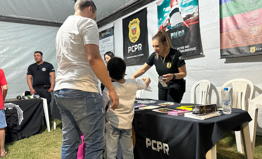 PCPR na Comunidade leva serviços de polícia judiciária, orientações e exposições para mais de 5,3 mil pessoas