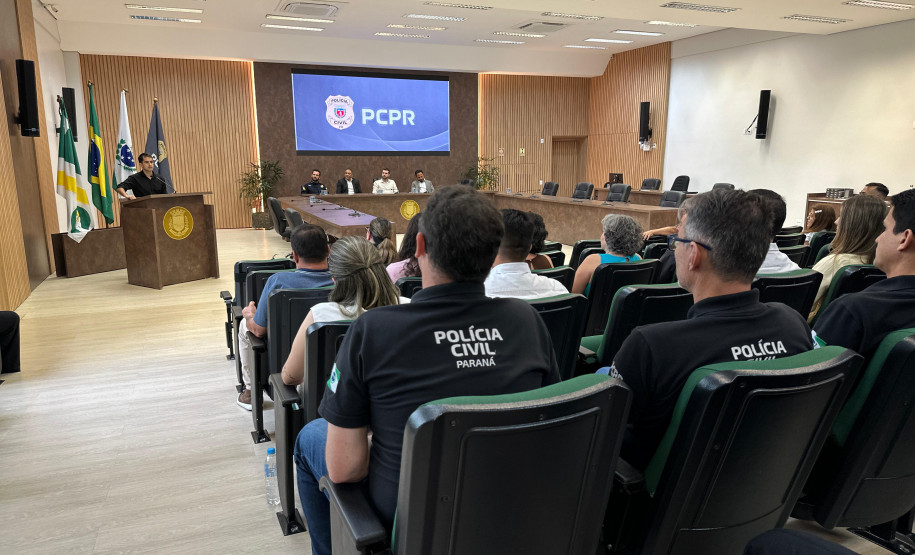 PCPR homenageia servidores com medalhas de serviço policial no Sudoeste