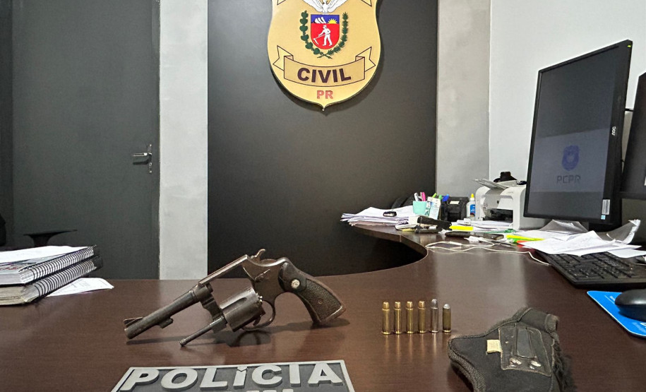 PCPR prende homem em flagrante por posse ilegal de arma de fogo em Congonhinhas