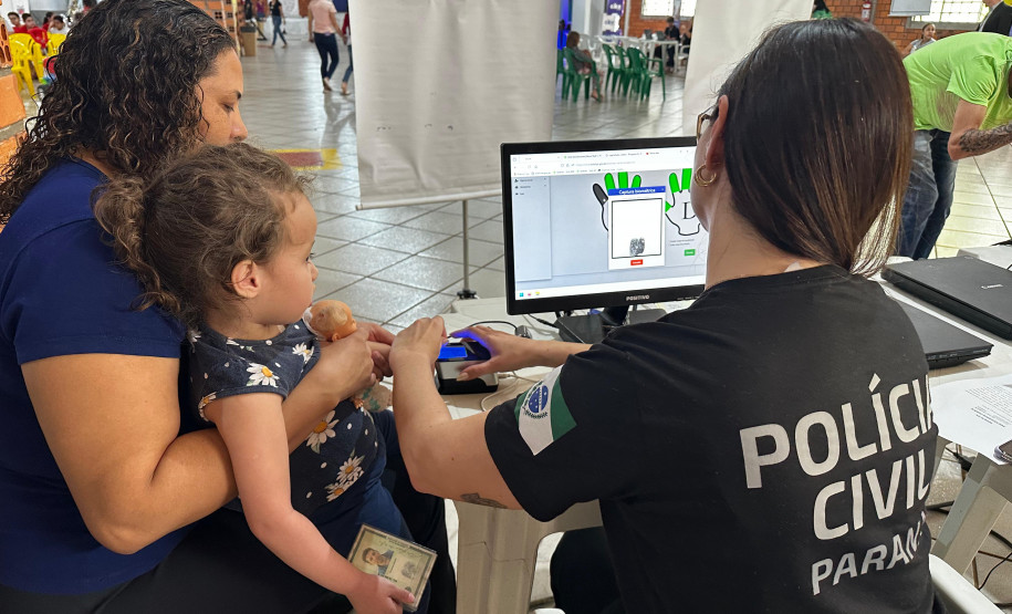 PCPR na Comunidade leva serviços de polícia judiciária e orientações para mais de 5,9 mil pessoas em Toledo, Cascavel e Carlópolis