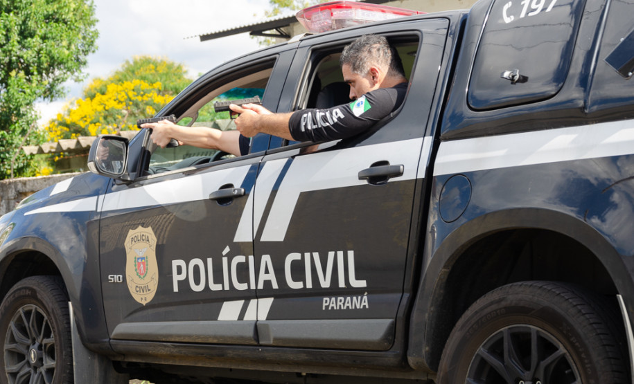 PCPR e GM prendem homem por atear fogo na casa da avó em Curitiba