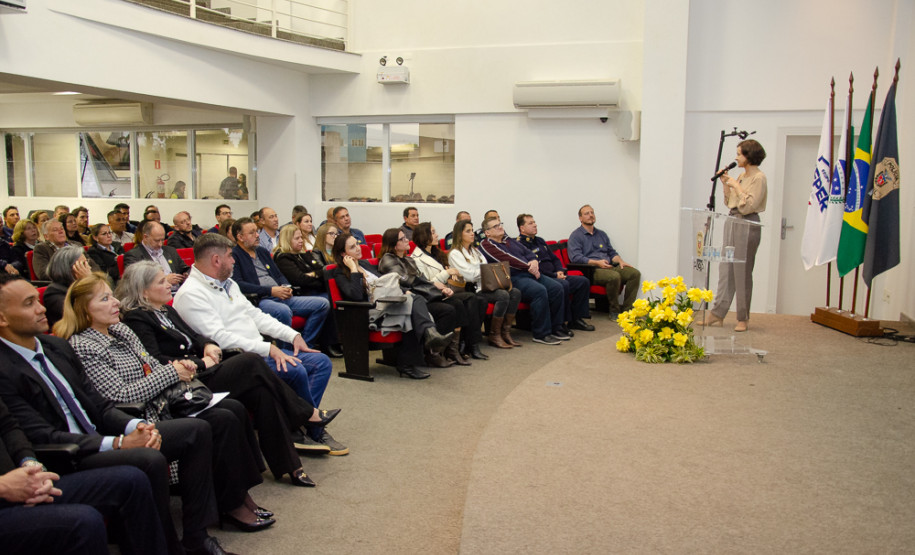 PCPR promove palestra sobre Saúde Mental e Qualidade de Vida para policiais civis