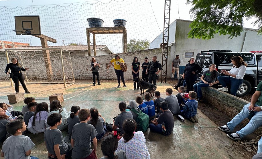 PCPR na Comunidade leva serviços de polícia judiciária, orientações e palestras para mais de 2,1 mil pessoas em Curitiba e Faxinal