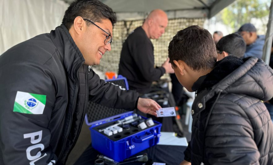PCPR na Comunidade leva serviços de polícia judiciária à população de Toledo, Cascavel e Carlópolis