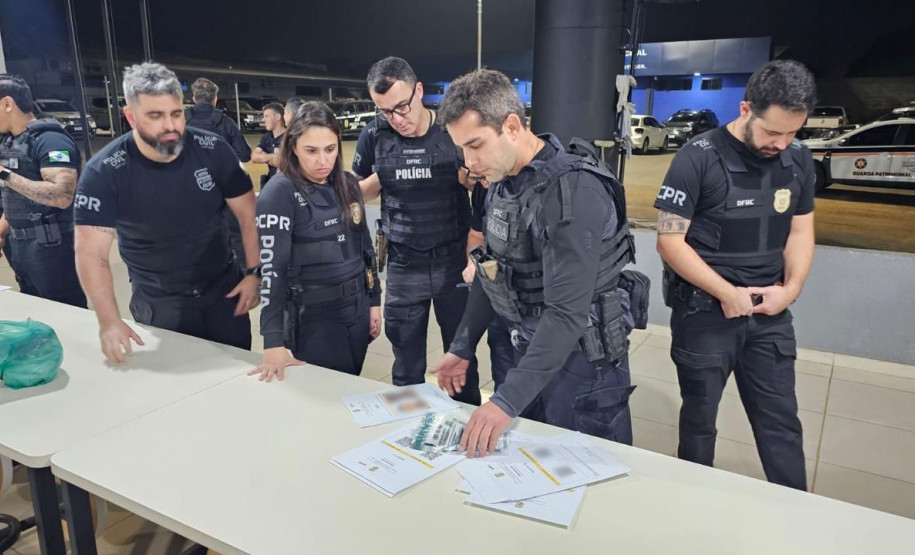 PCPR e PRF prendem 14 integrantes de organização criminosa especializada em roubo de cargas de cigarros