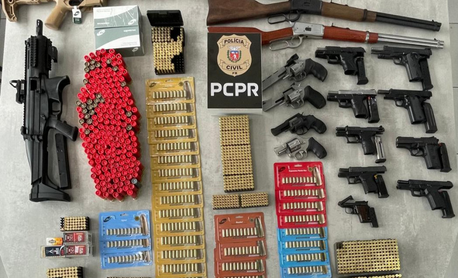 PCPR prende homem e apreende 23 armas de fogo em Pato Branco