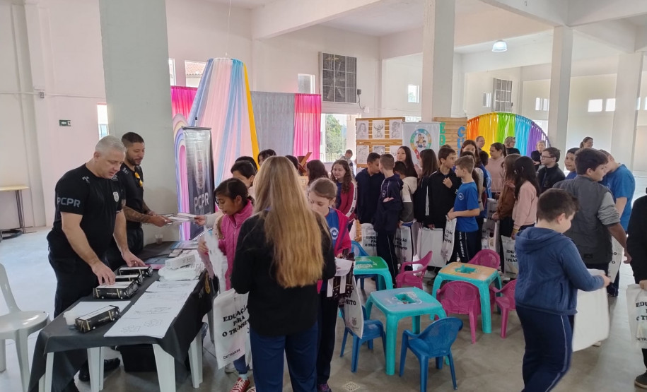 PCPR na Comunidade leva serviços de polícia judiciária, orientações e exposições para mais de 5,3 mil pessoas