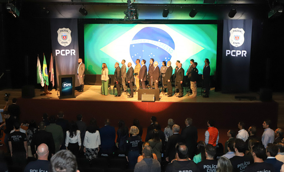 171 anos da PCPR: governador destaca modernização e eficiência da corporação