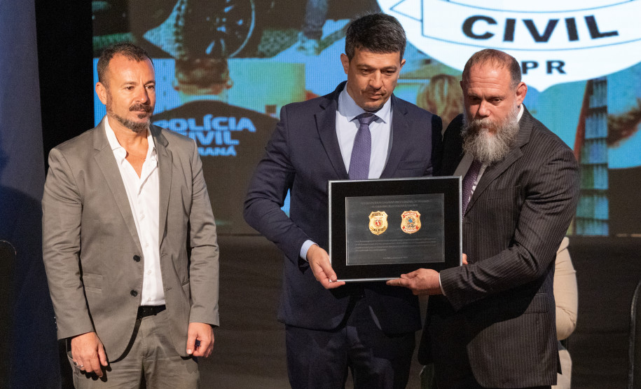 171 anos da PCPR: governador destaca modernização e eficiência da corporação