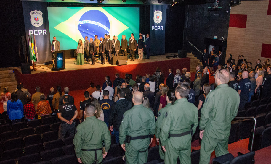 171 anos da PCPR: governador destaca modernização e eficiência da corporação