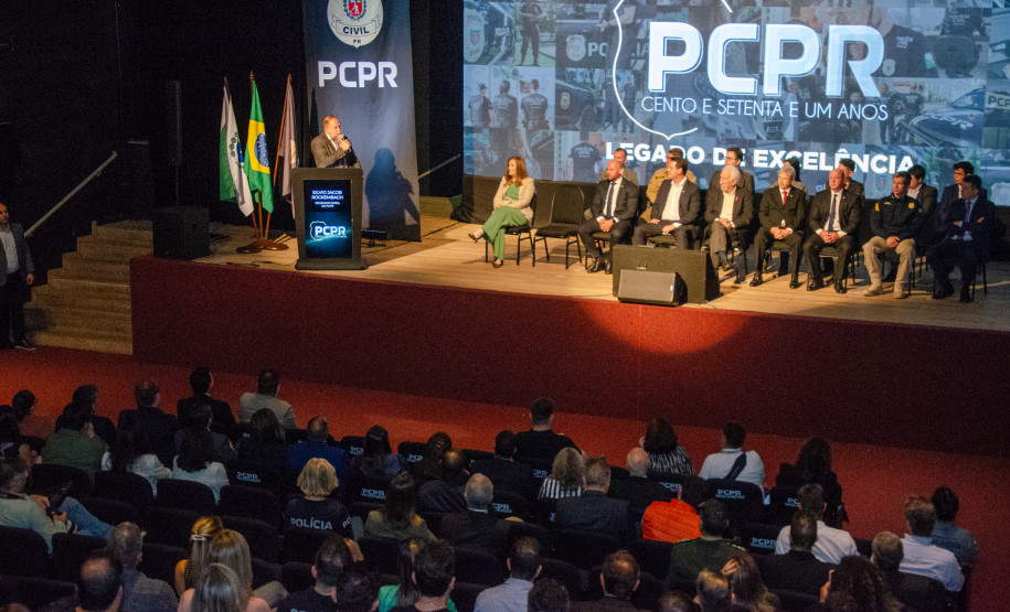 171 anos da PCPR: governador destaca modernização e eficiência da corporação