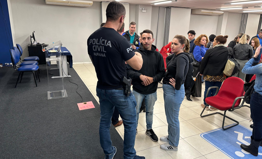 PCPR ministra palestra para estudantes em faculdade de Curitiba