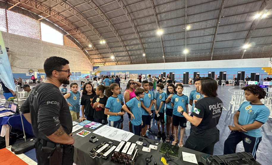 PCPR na Comunidade leva serviços de polícia judiciária e orientações para mais de 2,6 mil pessoas em três cidades do estado
