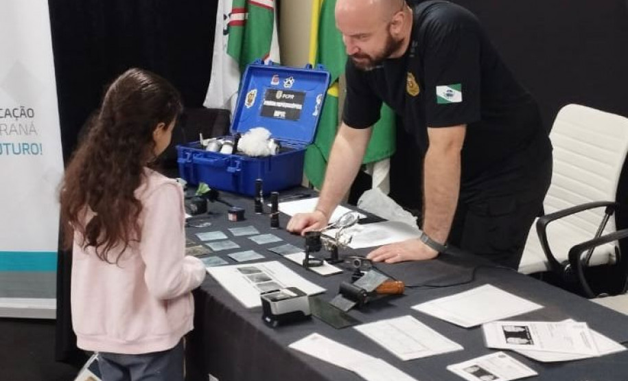 PCPR na Comunidade leva serviços de polícia judiciária e orientações para mais de 5,5 mil pessoas no Vale do Ivaí, Oeste e Curitiba