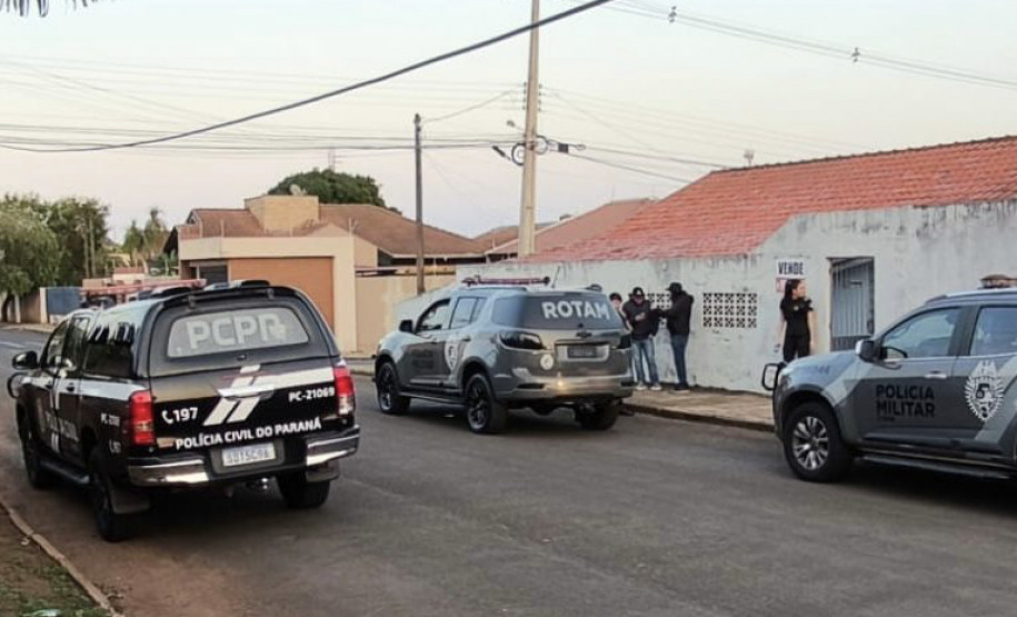 PCPR e PMPR prendem homem por tráfico de drogas e outros crimes em Ribeirão do Pinhal