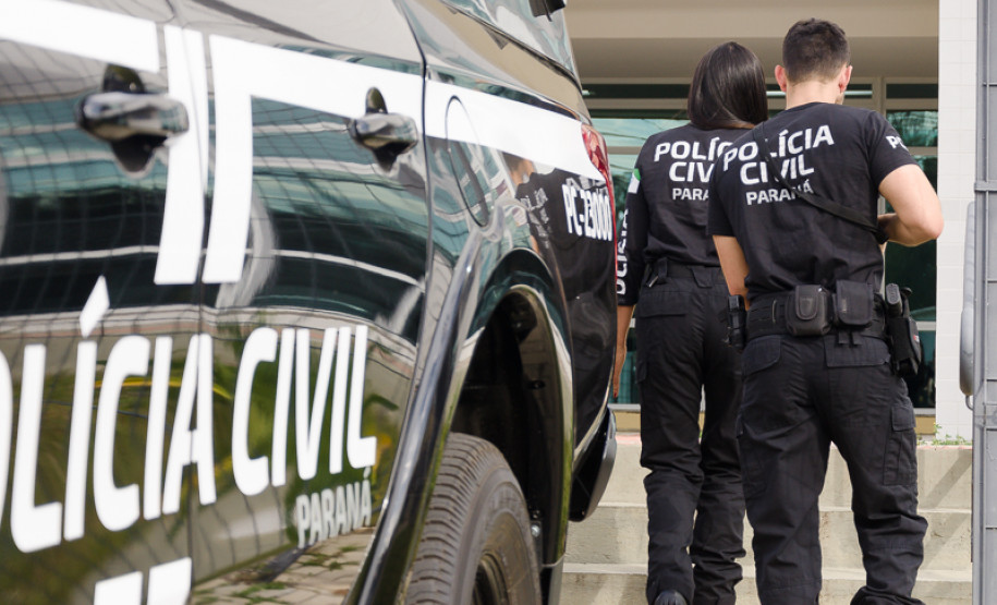 PCPR prende homem por homicídio e apreende drogas na Lapa