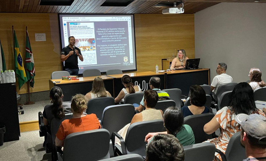 PCPR promove palestra sobre a prevenção à violência e ao tráfico de drogas em Curitiba