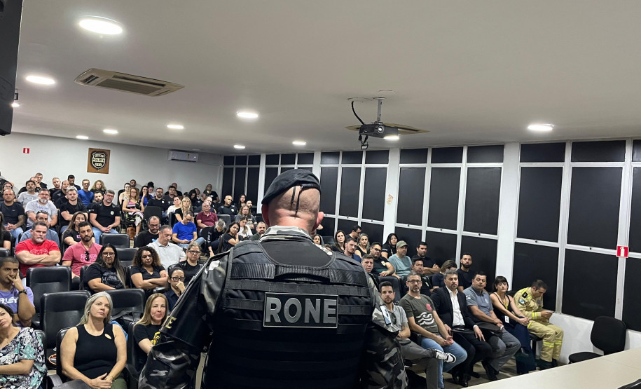 PCPR inicia terceira turma do curso de padronização para agentes de segurança que atuarão no Verão Maior Paraná