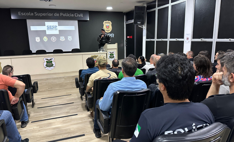 PCPR realiza nova etapa de curso de padronização para policiais civis no Verão Maior Paraná