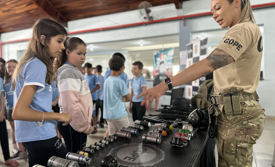 PCPR na Comunidade leva serviços de polícia judiciária e orientações a mais de 1,5 mil pessoas em Dois Vizinhos
