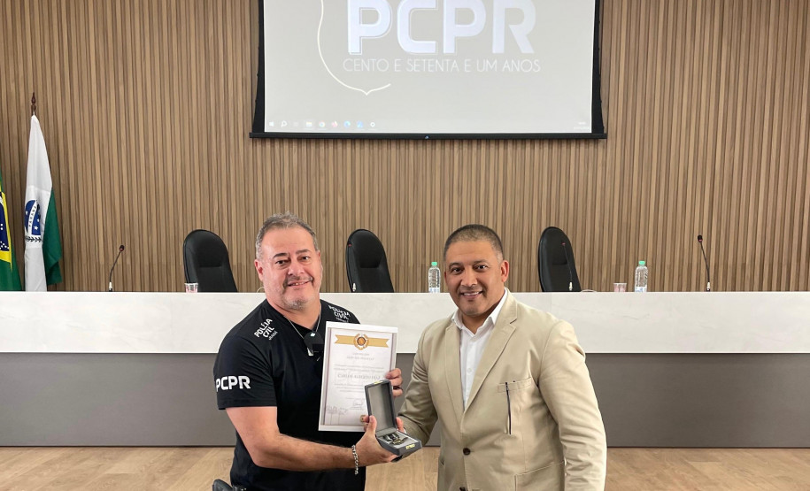 PCPR homenageia servidores com Medalhas de Serviço Policial no noroeste do Estado