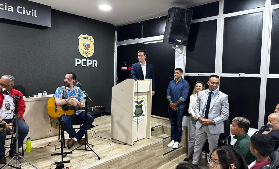 PCPR participa do segundo ano do Projeto Espelho e inspira jovens na Escola de Polícia