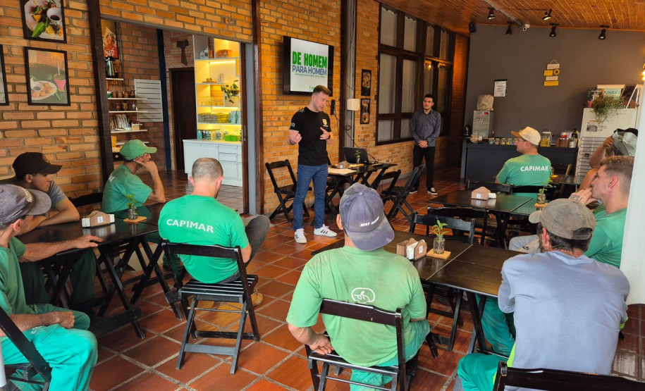 PCPR e CEMSU promovem palestra do projeto “De Homem para Homem” em União da Vitória