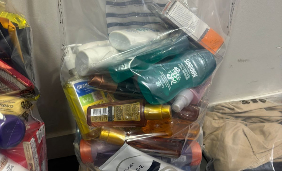 PCPR prende cinco pessoas em operação de combate a furtos em lojas de cosméticos no Norte do Estado