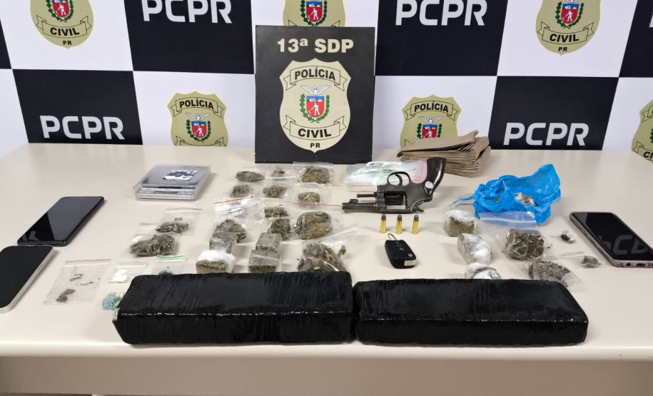 PCPR prende duas pessoas em flagrante por tráfico de drogas e associação para o tráfico em Ponta Grossa