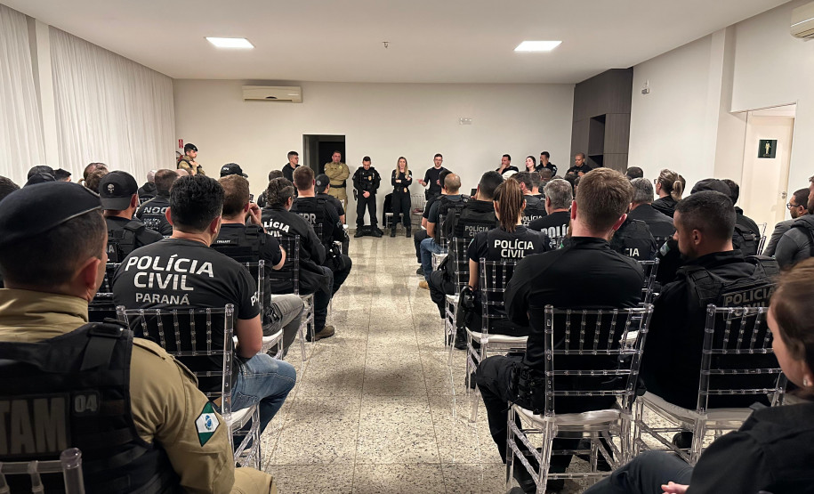 PCPR prende 20 pessoas e apreende R$ 29 mil em operação contra grupos criminosos no Sudoeste do Paraná