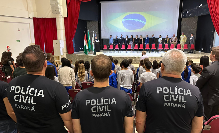 PCPR, em parceria com Conseg, entrega torniquetes para o Núcleo de Operações com Cães