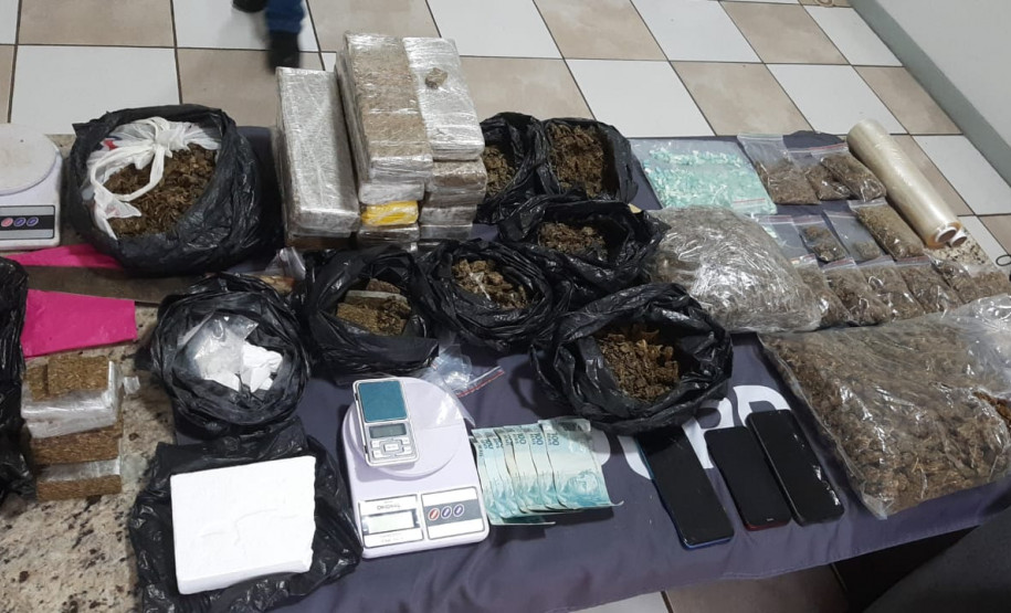 PCPR prende seis pessoas em operação contra delivery de drogas em Apucarana