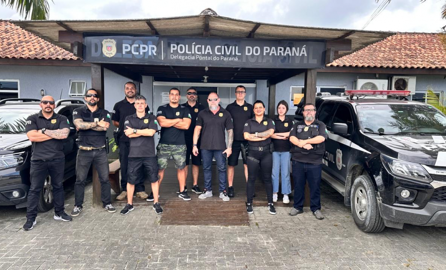 Delegado-geral visita unidades da PCPR no Litoral