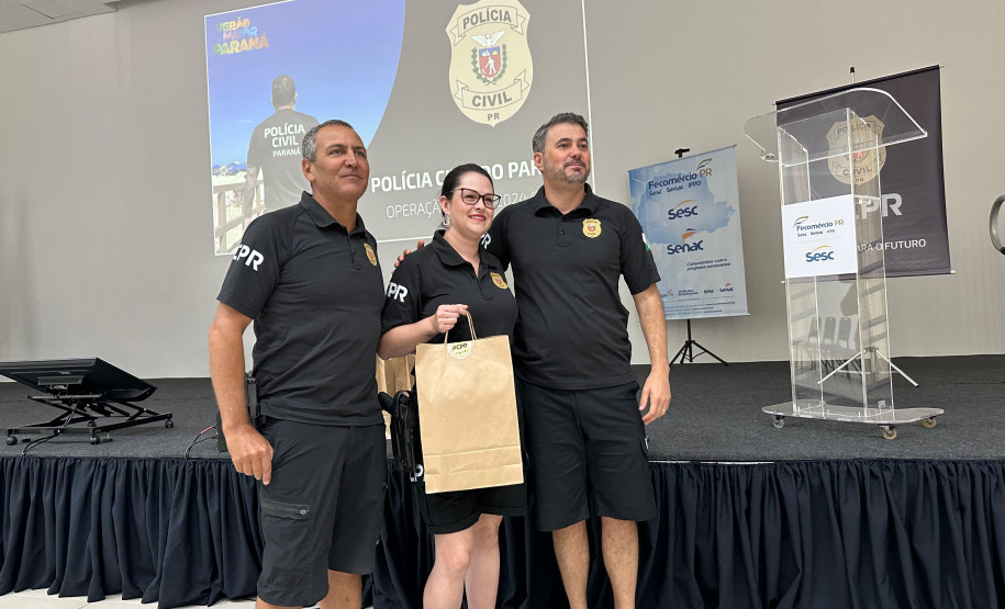 Servidores da PCPR recebem homenagem por produtividade na 1ª fase do Verão Maior Paraná