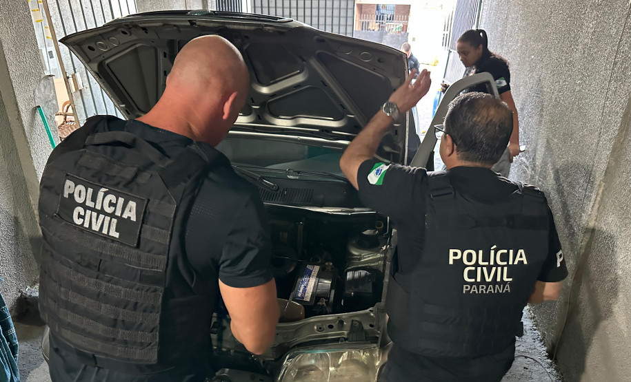 PCPR prende oito integrantes de grupo especializado em furtos e adulteração de veículos